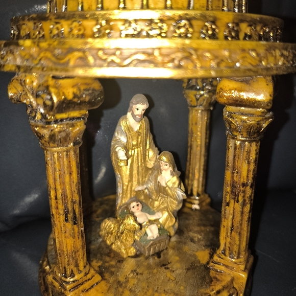 Vintage Joseph & Mary In The Manor. - Picture 3 of 6